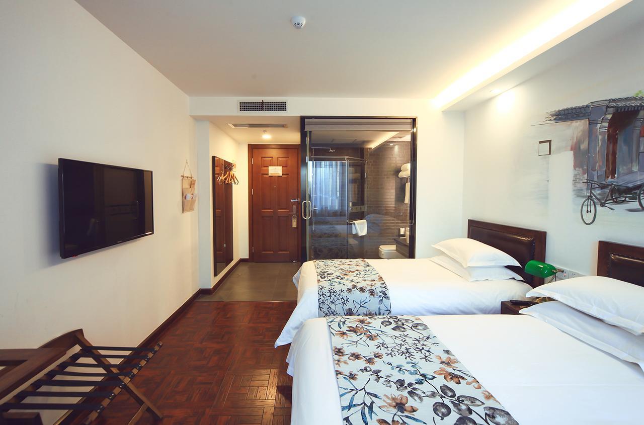Nostalgia Hotel Near Tianjin Polar Ocean Word- Tianjin Fonte Joy World, 10 Minutes Drive Away From Tianjin Tanggu High-Speed Railway Station, Free Ice-Cream, Mineral Water, Snacks And Laundry Service, English Communication Well Luaran gambar
