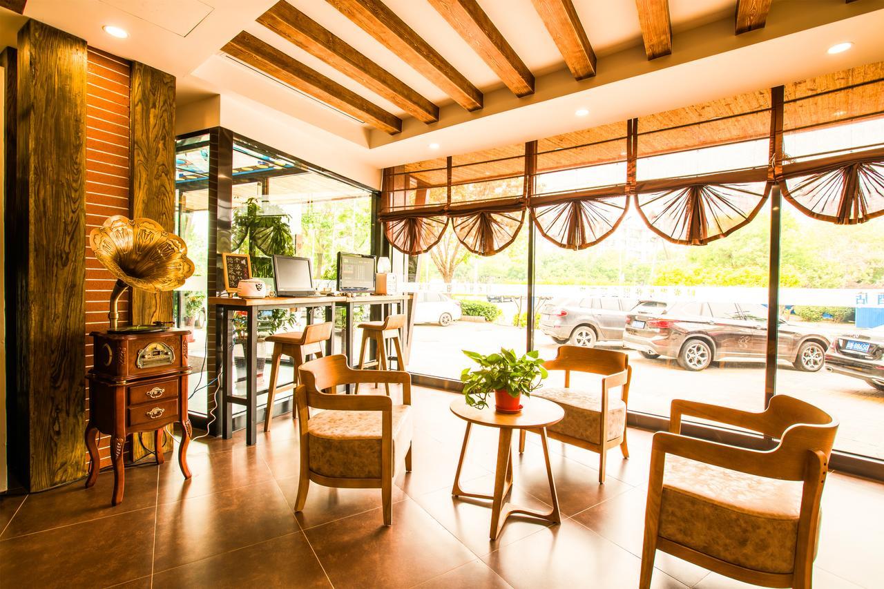 Nostalgia Hotel Near Tianjin Polar Ocean Word- Tianjin Fonte Joy World, 10 Minutes Drive Away From Tianjin Tanggu High-Speed Railway Station, Free Ice-Cream, Mineral Water, Snacks And Laundry Service, English Communication Well Luaran gambar
