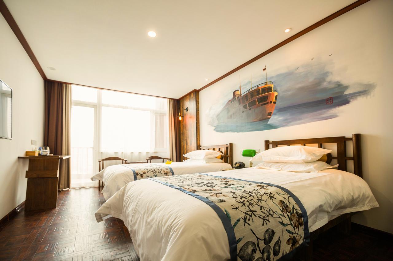 Nostalgia Hotel Near Tianjin Polar Ocean Word- Tianjin Fonte Joy World, 10 Minutes Drive Away From Tianjin Tanggu High-Speed Railway Station, Free Ice-Cream, Mineral Water, Snacks And Laundry Service, English Communication Well Luaran gambar