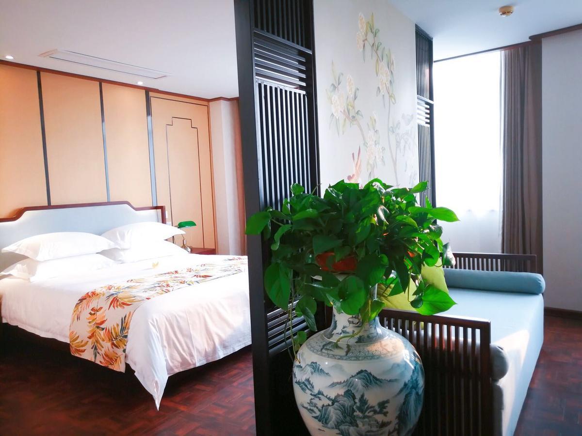 Nostalgia Hotel Near Tianjin Polar Ocean Word- Tianjin Fonte Joy World, 10 Minutes Drive Away From Tianjin Tanggu High-Speed Railway Station, Free Ice-Cream, Mineral Water, Snacks And Laundry Service, English Communication Well Luaran gambar