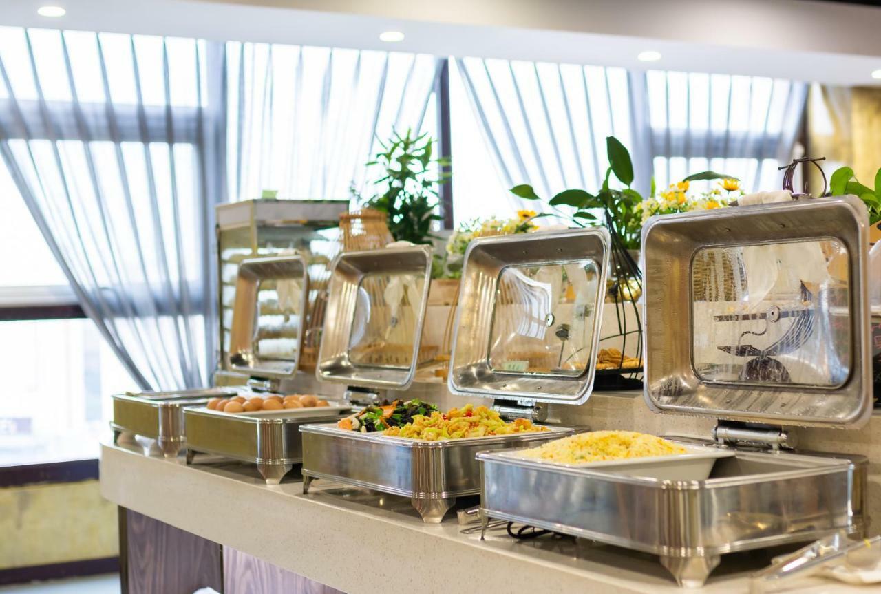 Nostalgia Hotel Near Tianjin Polar Ocean Word- Tianjin Fonte Joy World, 10 Minutes Drive Away From Tianjin Tanggu High-Speed Railway Station, Free Ice-Cream, Mineral Water, Snacks And Laundry Service, English Communication Well Luaran gambar