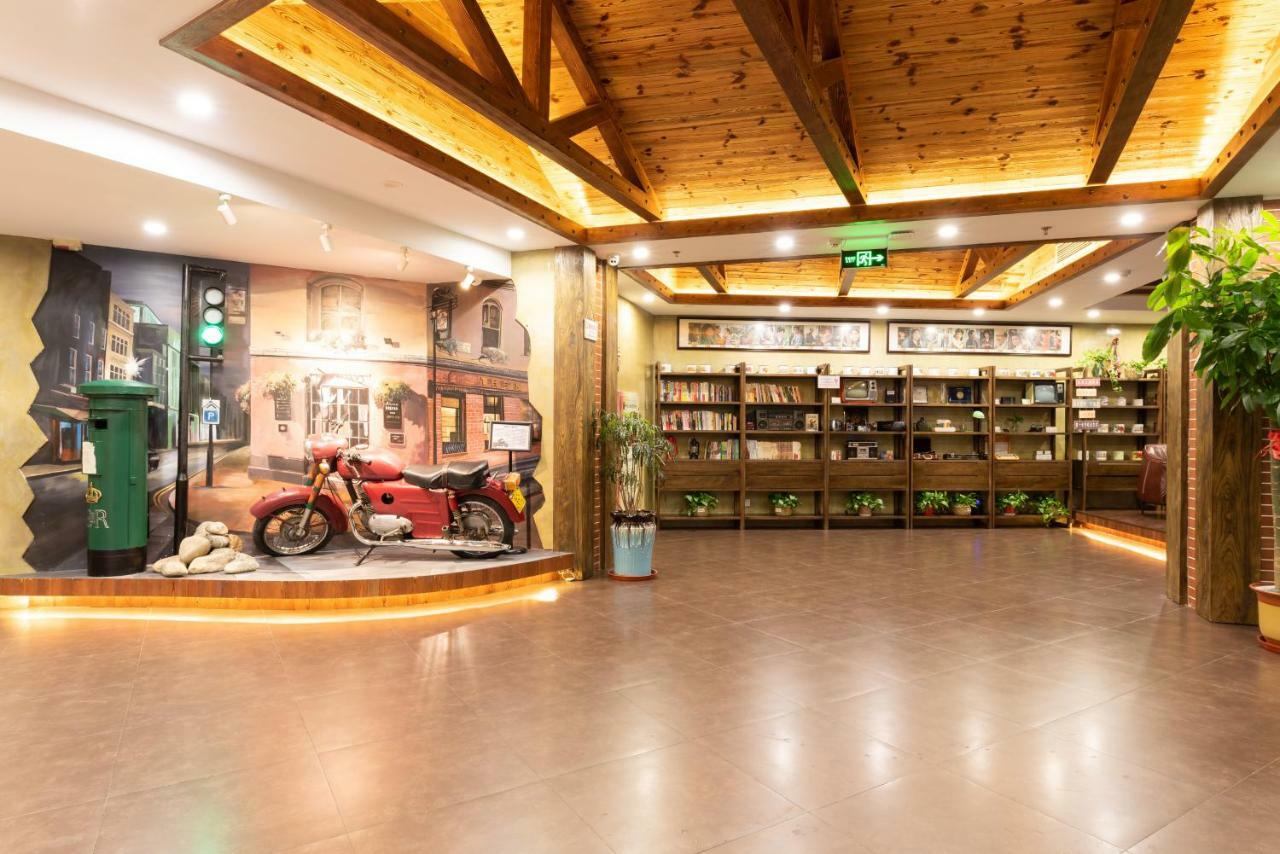 Nostalgia Hotel Near Tianjin Polar Ocean Word- Tianjin Fonte Joy World, 10 Minutes Drive Away From Tianjin Tanggu High-Speed Railway Station, Free Ice-Cream, Mineral Water, Snacks And Laundry Service, English Communication Well Luaran gambar